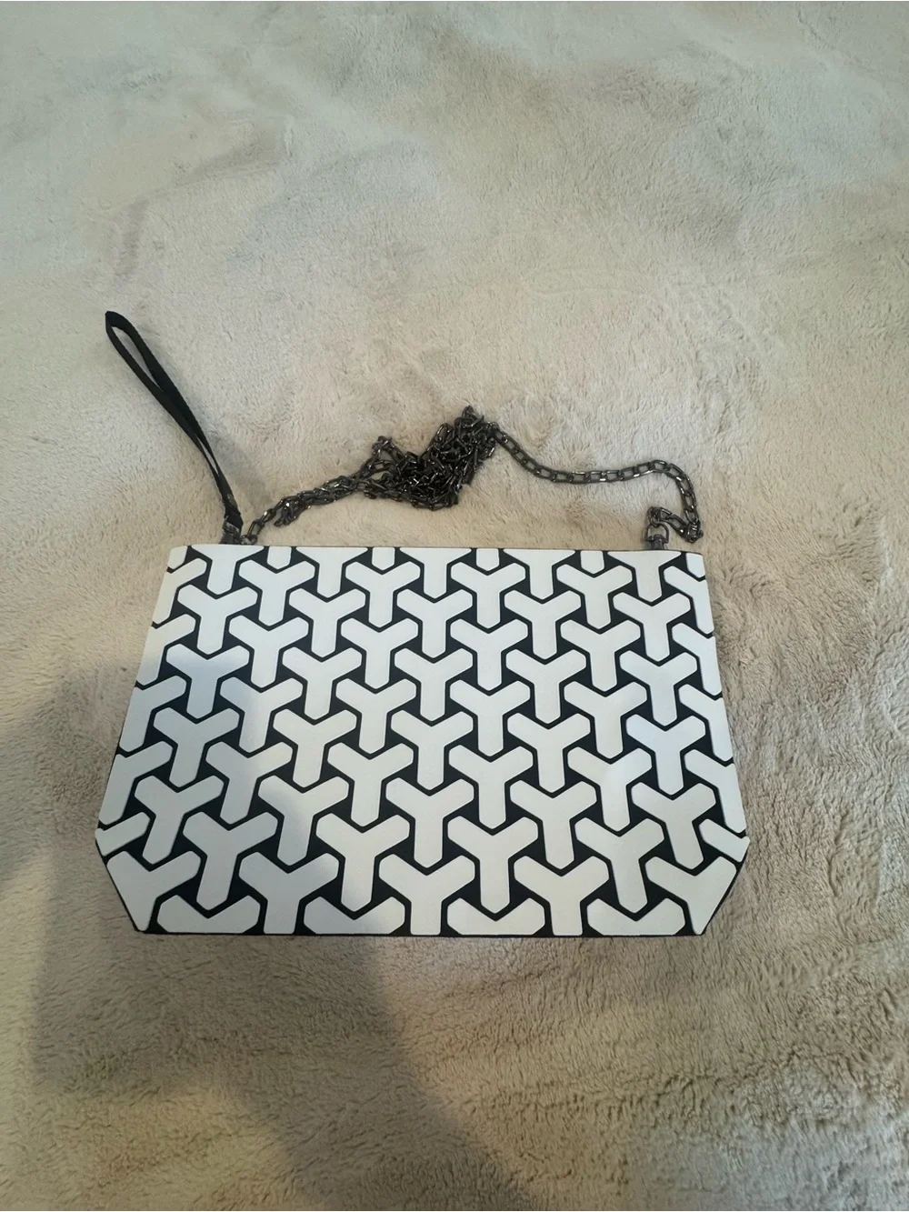 Emilio Pepe Italy Black White Chevron Purse Handbag Chain Strap Excellent